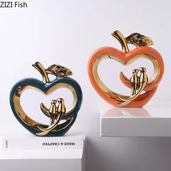 Banhados a ouro com Forma de Coração Apple Arte Oco de Frutas Escultura Decoração da Mesa Abstrato Artesanato Estátua Decoração de Casa Moderna Ornamentos